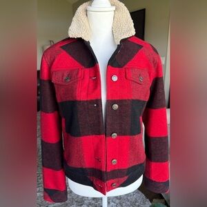 Eddie Bauer XS Black and Red Buffalo Check Wool Barn Jacket With Sherpa Collar